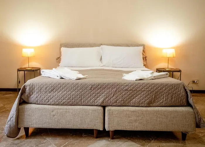 La Loggia Di 3* Trapani